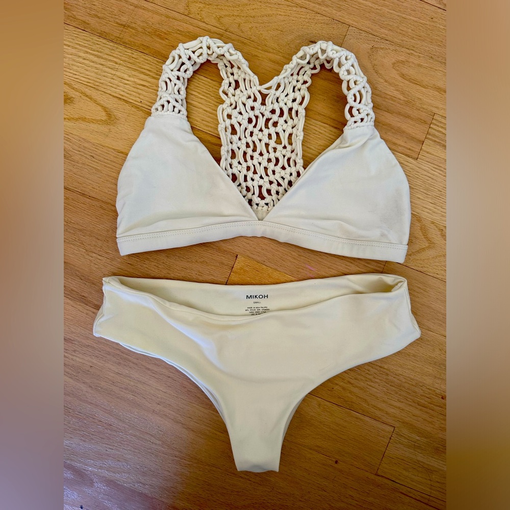 MIKOH macrome knot top M and Bondi bottoms S